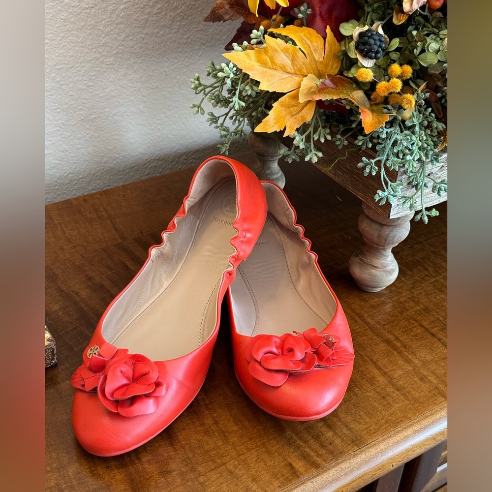 Tory Burch Leather Samba Flats - Size 11